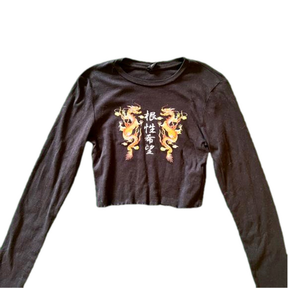 Urban Outfitters Tops - 🧡 5 for $25 sale 🧡 URBAN OUTFITTERS shirt